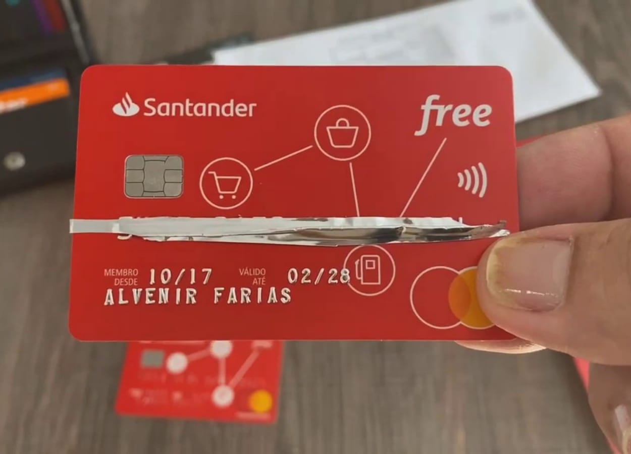 Cartão de crédito Santander Free: negativados também podem ter acesso? Veja como solicitarativados também podem ter acesso? Veja como socilitar