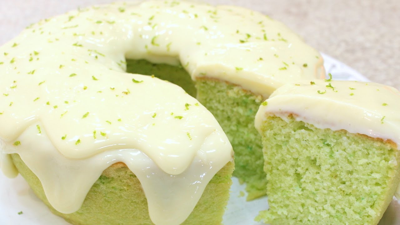 Bolo verde de limão com gelatina (Imagem YouTube)