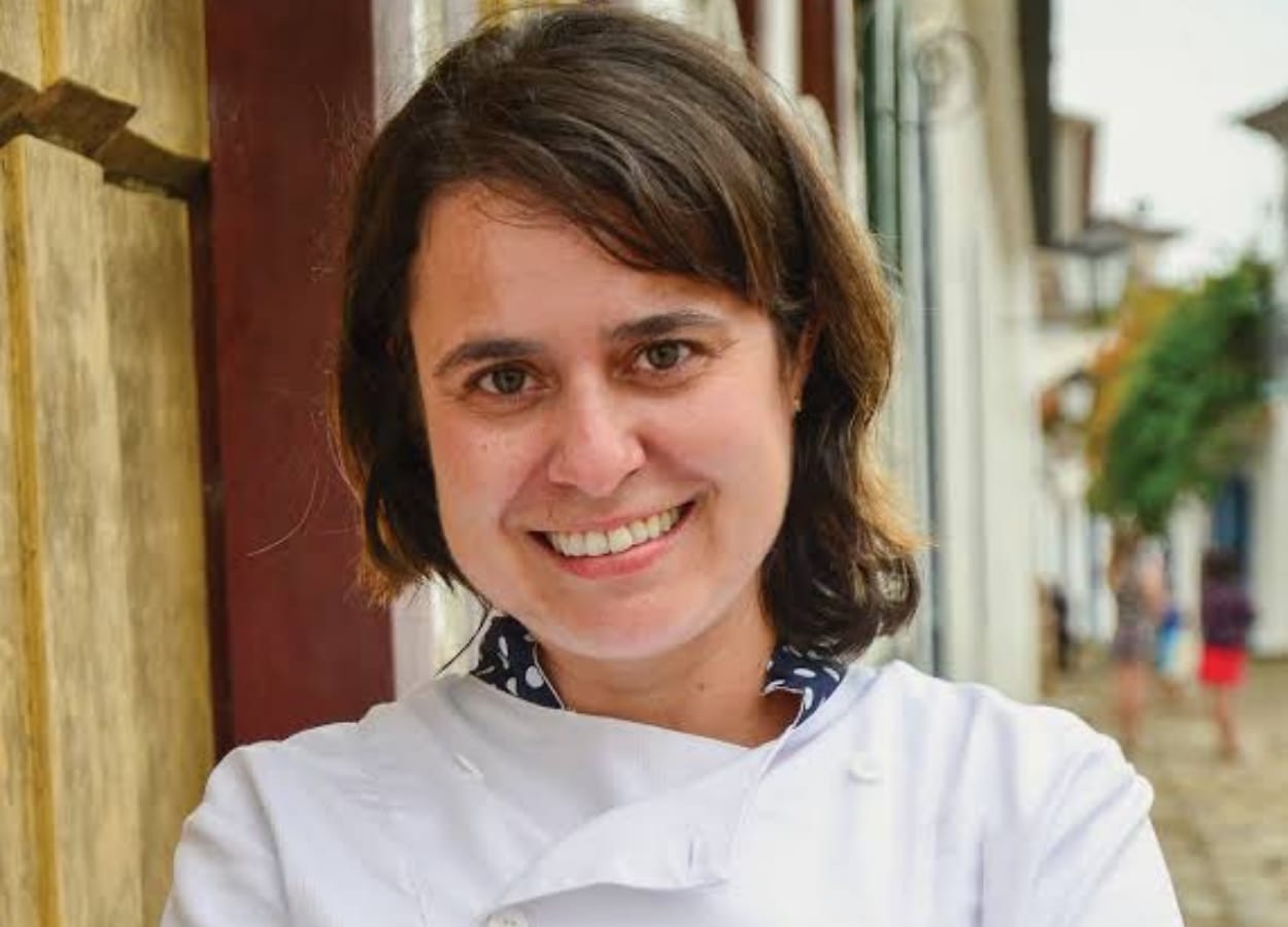 A chef de cozinha Ana Bueno participou de uma das edições do reality show de culinária Mestre do Sabor, veja sua receita de salada
