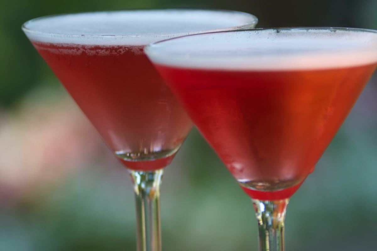 Pomegranate Martini: a bebida mista de romã que é uma das preferidas dos famosos