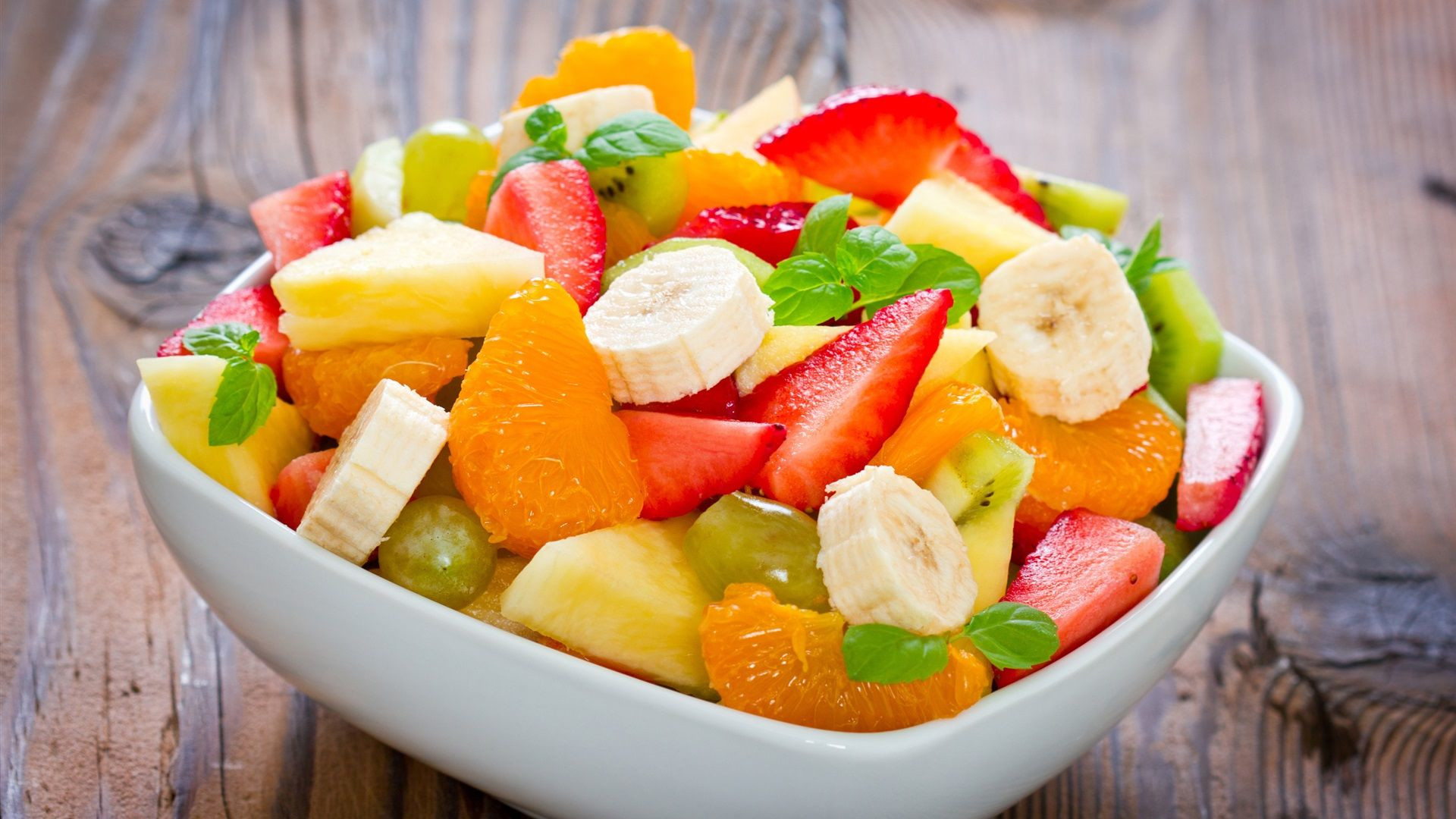 Salada de frutas com creme: veja receita super rápida e deliciosa perfeita para servir no café da manhã, lanche ou sobremesa