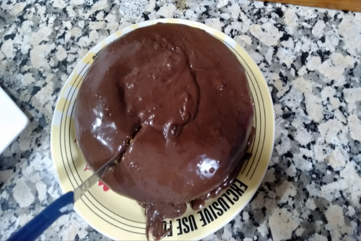 Aprenda a fazer o bolo vulcão de chocolate para café da manhã, lanche ou sobremesa - Reprodução Canva
