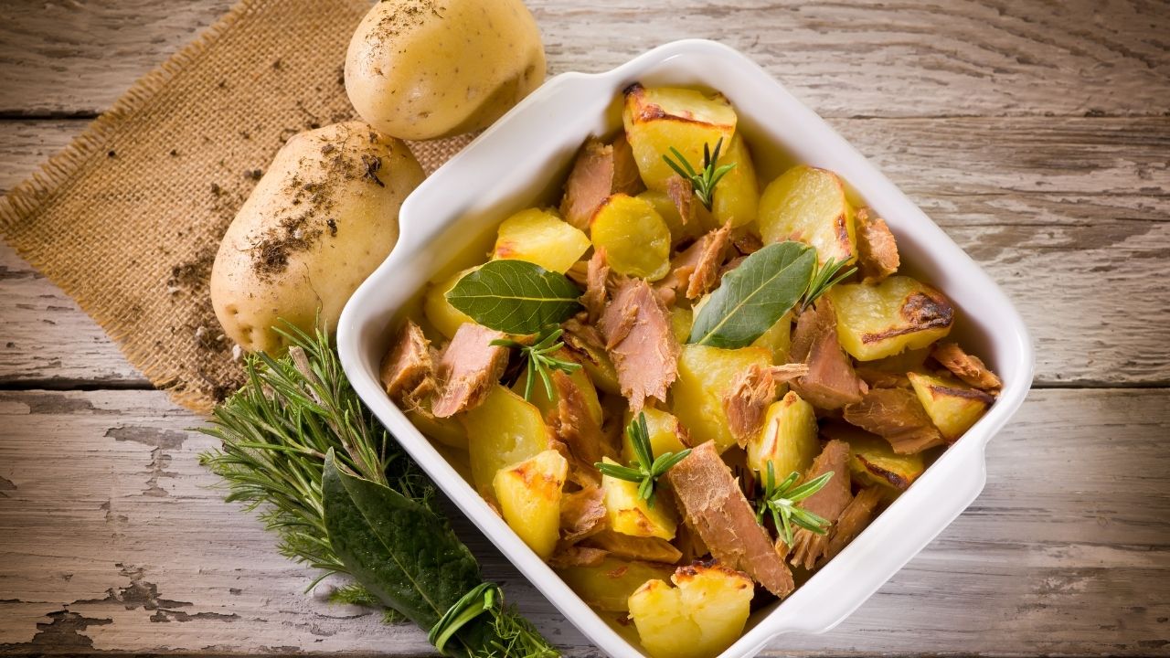 salada de batatas com atum salada de batatas com atum