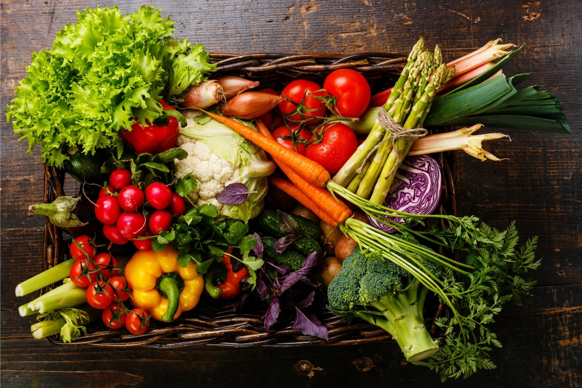 Alimentação saudável e economia: veja 5 dicas para ter verduras fresquinhas por mais tempo 