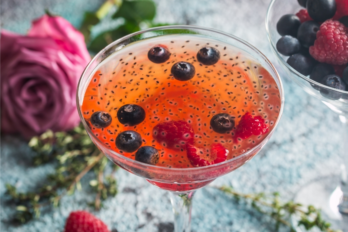 Drink Berri Blossom: saiba como deixar o fim do dia mais refrescante  com essa bebida mistacom essa bebida mista simples e especial