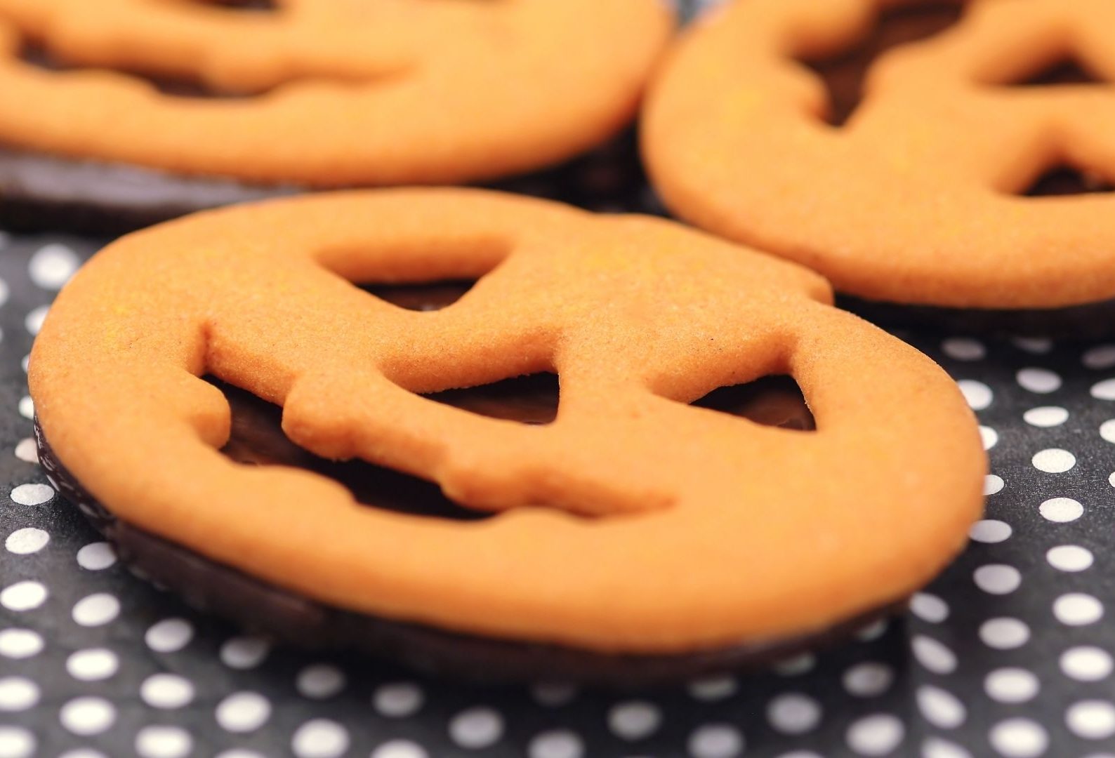 Biscoitinhos enfeitados para o Halloween: no café da manhã ou lanche veja como é fácil e delicioso