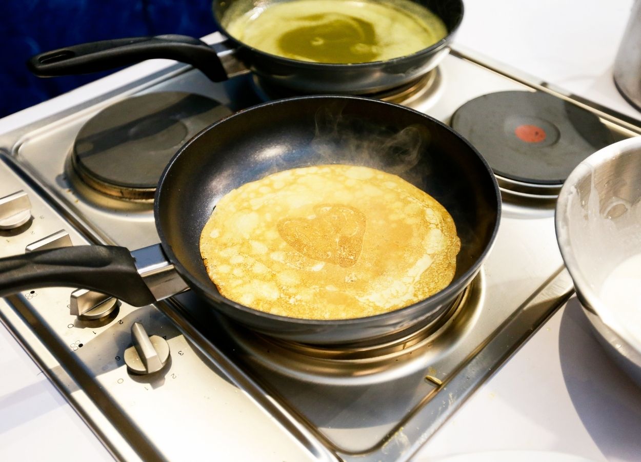 pão de queijo de frigideira pão de queijo de frigideira para café da manhã ou lanche da tarde