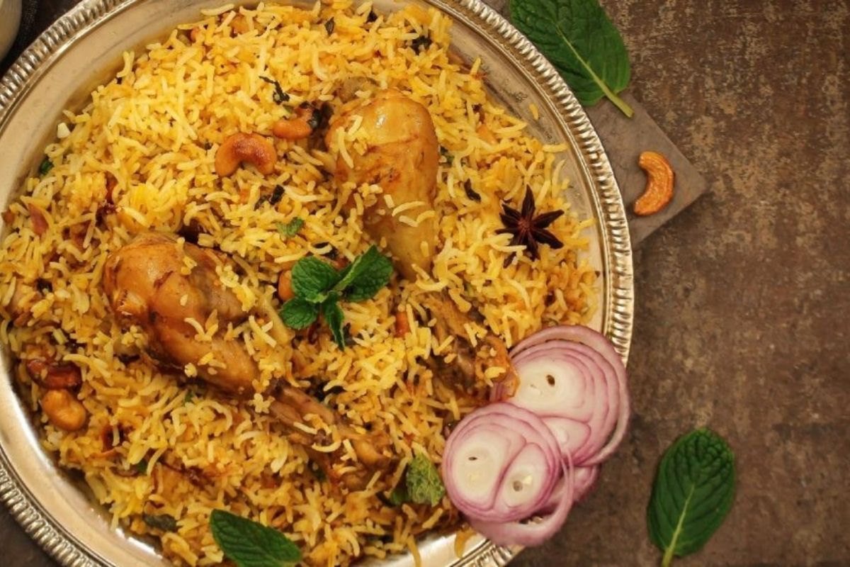 galinhada diferenciada no almoço