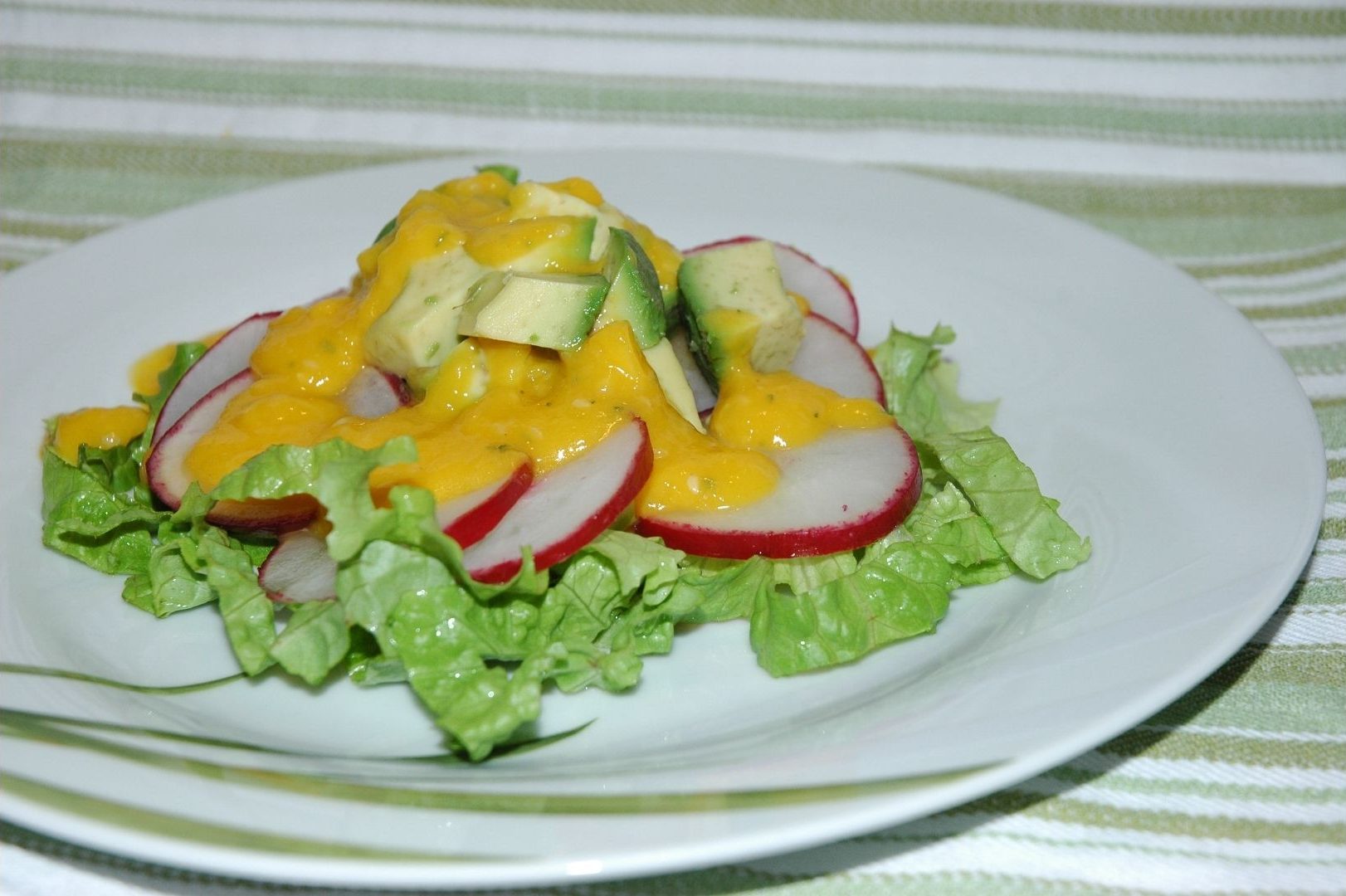 Molho de manga para saladas Molho de manga para saladas
