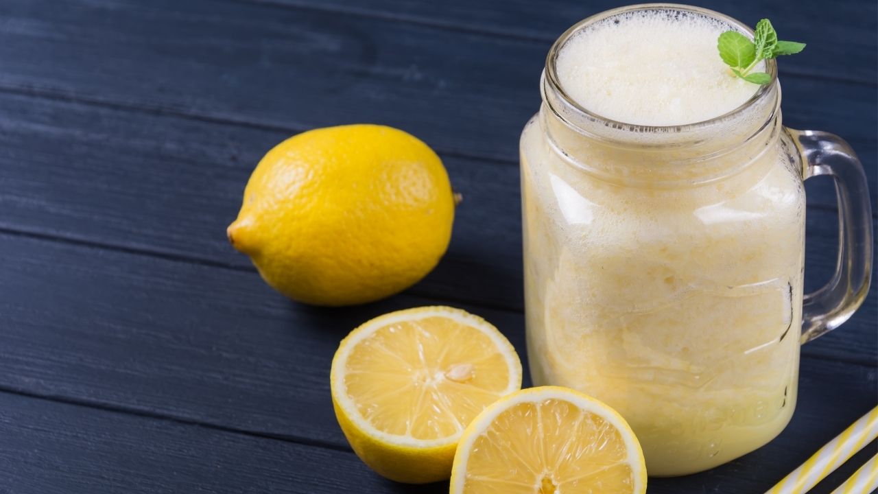 bebida deliciosa: limonada suíça sem sabor amargo