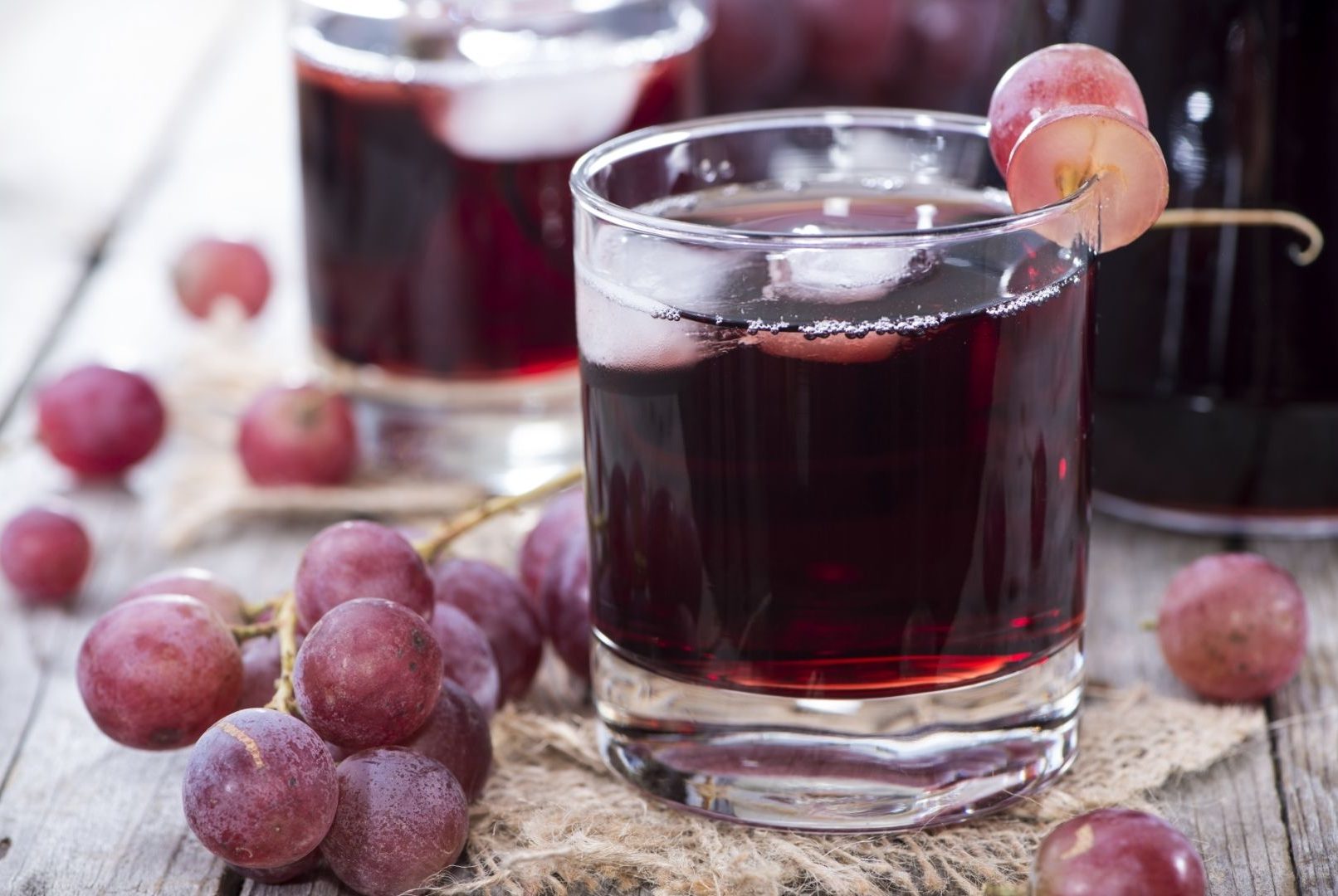 Bebida: suco de uva caseiro e natural, confira receita deliciosa para se refrescar