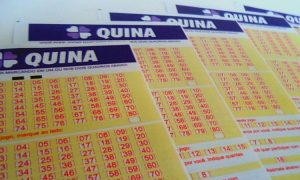 Quina 5403: confira os números sorteados; prêmio é de R$ 700 mil /Créditos: Folha Go!