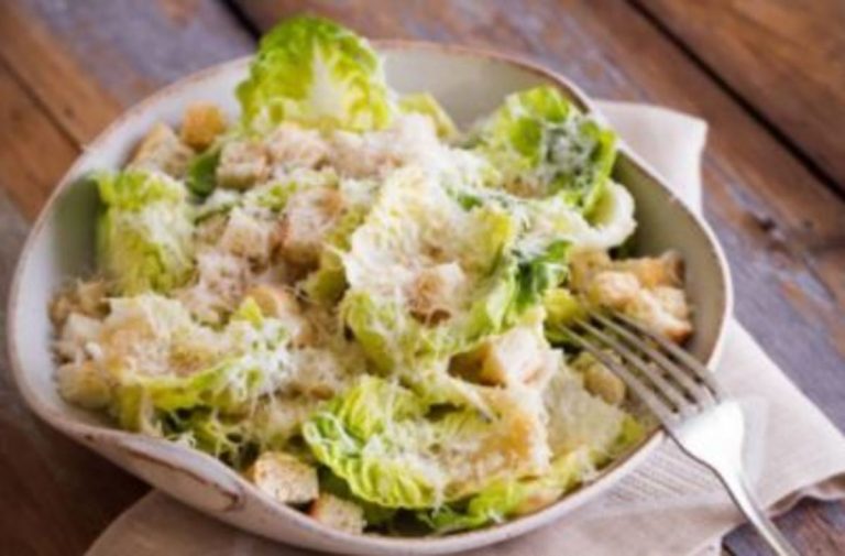 Salada caesar
