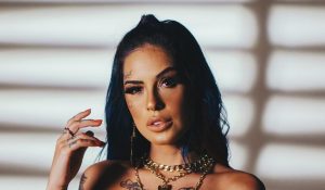 Foto da cantora MC Tati Zaqui