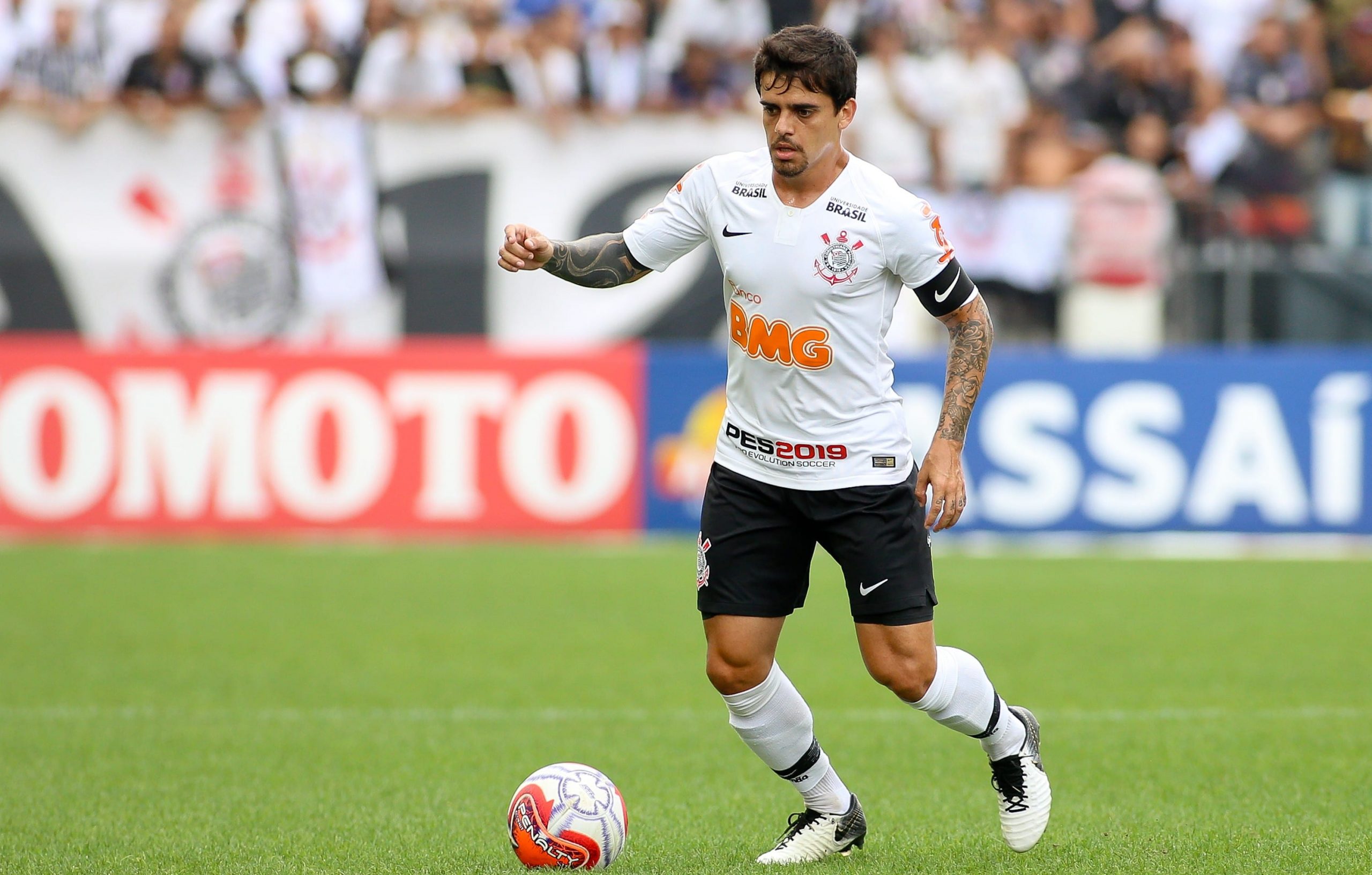 Filho de Fagner, Henrique assina contrato com o Corinthians