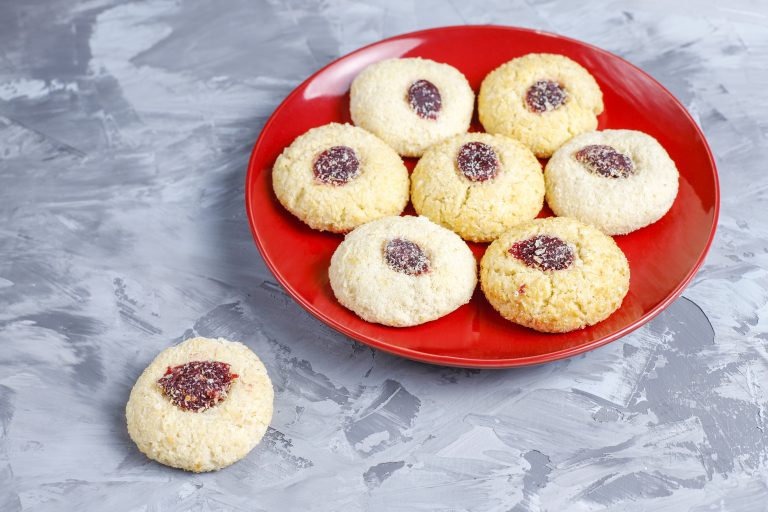 Biscoito amanteigado com goiabada