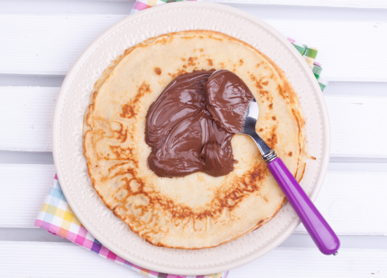 Crepe com recheio de chocolate perfeito, confira a receita