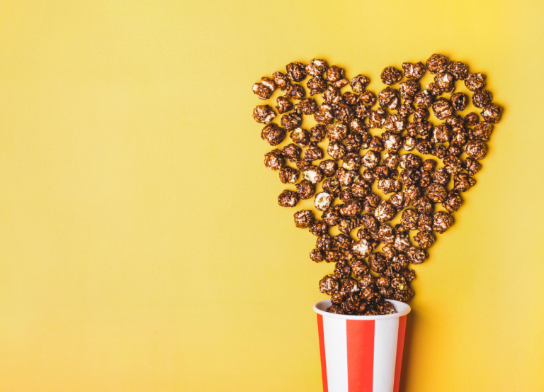 Pipoca doce com chocolate: aprenda a fazer essa delícia.