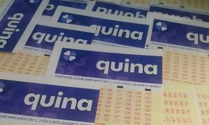Loterias Caixa anuncia prêmio da Quina em R$ 700 mil neste sábado (21)/ Créditos: Folha Go!