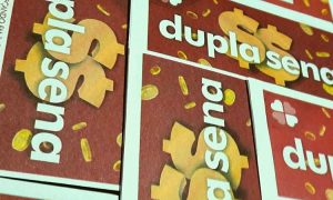 Resultado da Dupla-Sena de ontem (24), 3 apostas foram premiadas com quase 12 mil reais na quina da Dupla/ Créditos: Folha Go