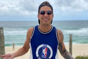 Vídeo de ex-BBB Felipe Prior brigando