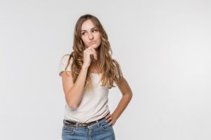 Consigo sacar o PIS na lotérica? Veja 5 dúvidas respondidas sobre o PIS (imagem: divulgação/Freepik)