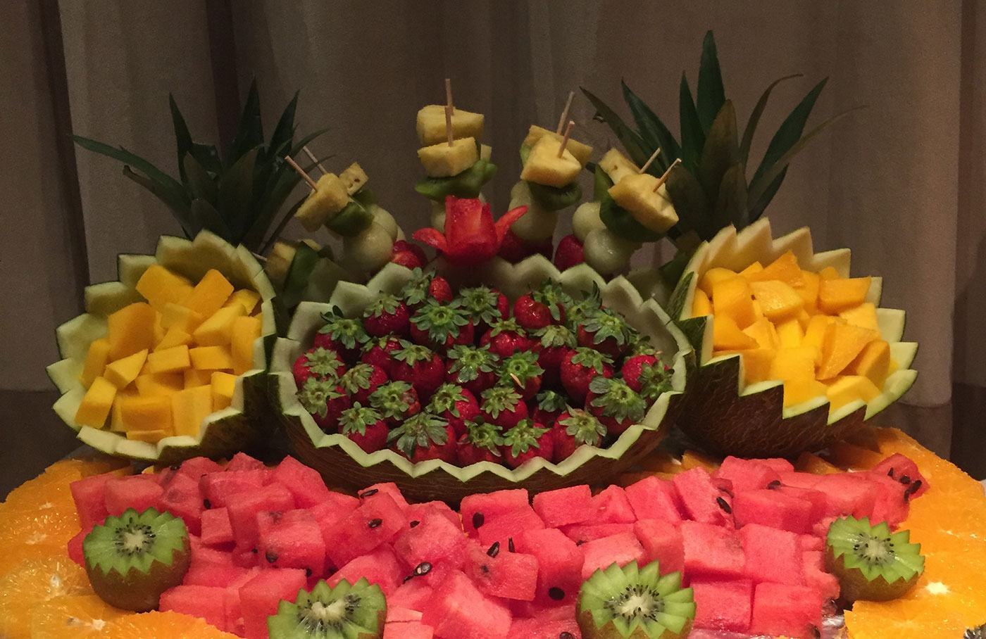 decoração com frutas para mesa de natal total construção