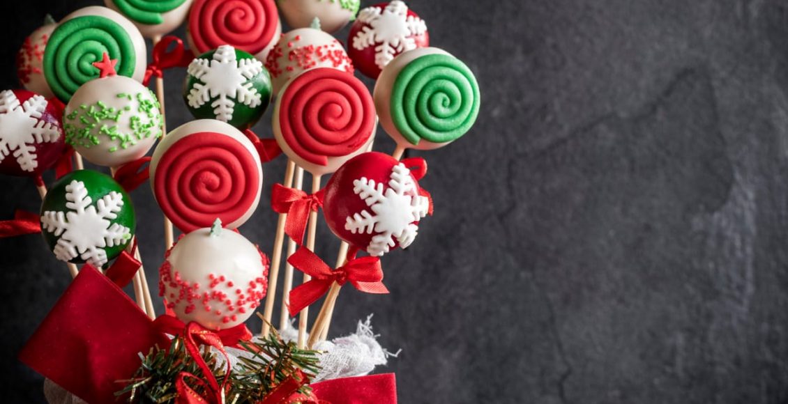 Popcake para decorar a mesa de Natal: conheça mais desse doce e aprenda uma receita incrível de pinheirinho