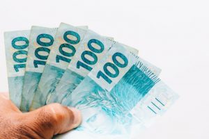 Qual banco tem a menor taxa de juros para empréstimo consignado santander