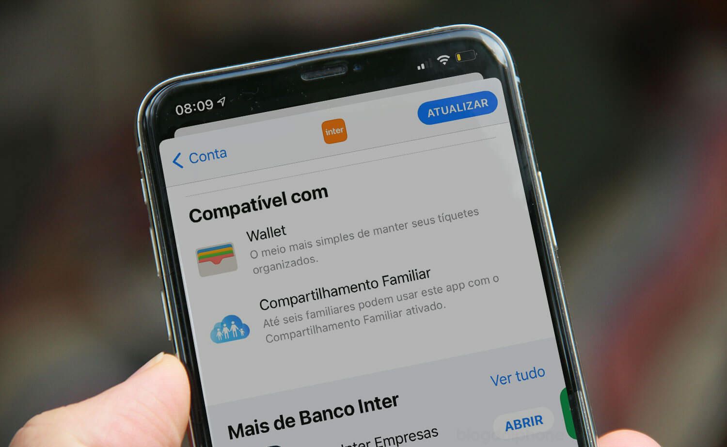Banco Inter sai na frente do Nubank e anuncia integração com Apple Pay