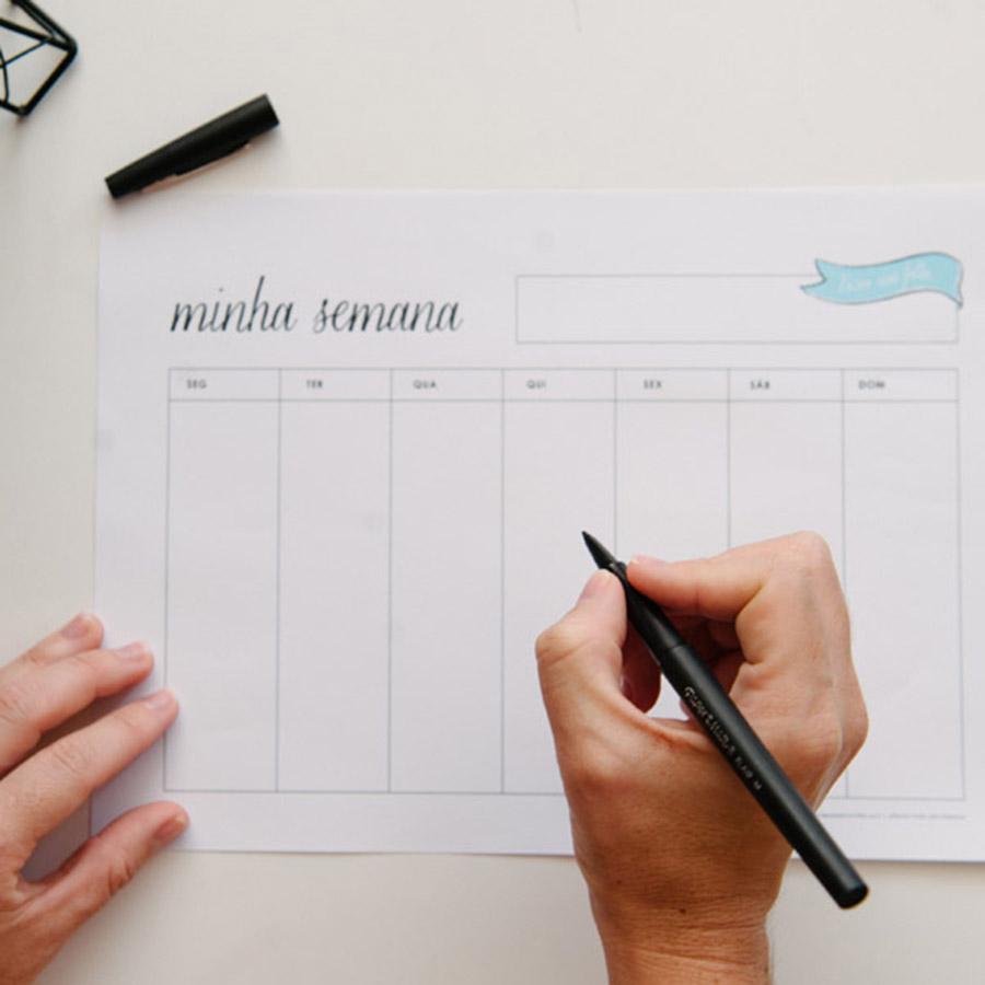 Como fazer um planner baratinho: confira o passo a passo para te inspirar