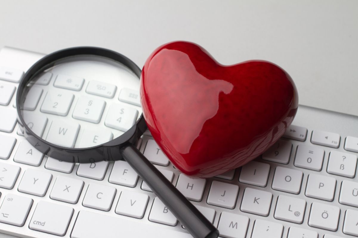 Como saber se o crush está interessado: 5 dicas para prestar atenção