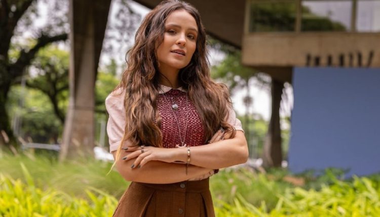 Larissa Manoela ganha apoio de 'príncipe' em postagem; confira. Foto: Divulgação Redes sociais Larissa Manoela