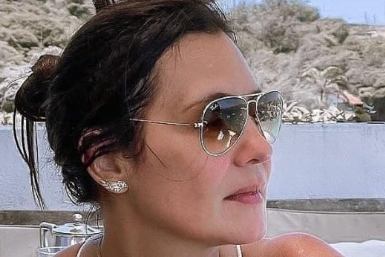 Adriana Esteves empolgada com 'Mércia'; confira. Imagem: Instagram